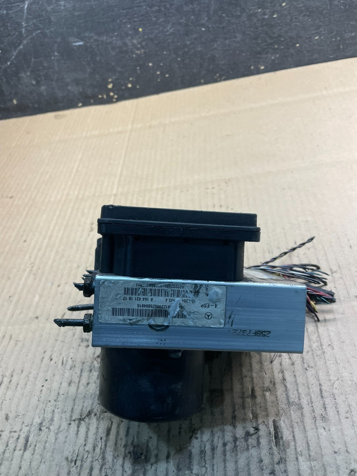 2006 - 2009 Mercedes ML550 GL450 R350 ABS Anti Lock Brake Pump Module X8601 DG1