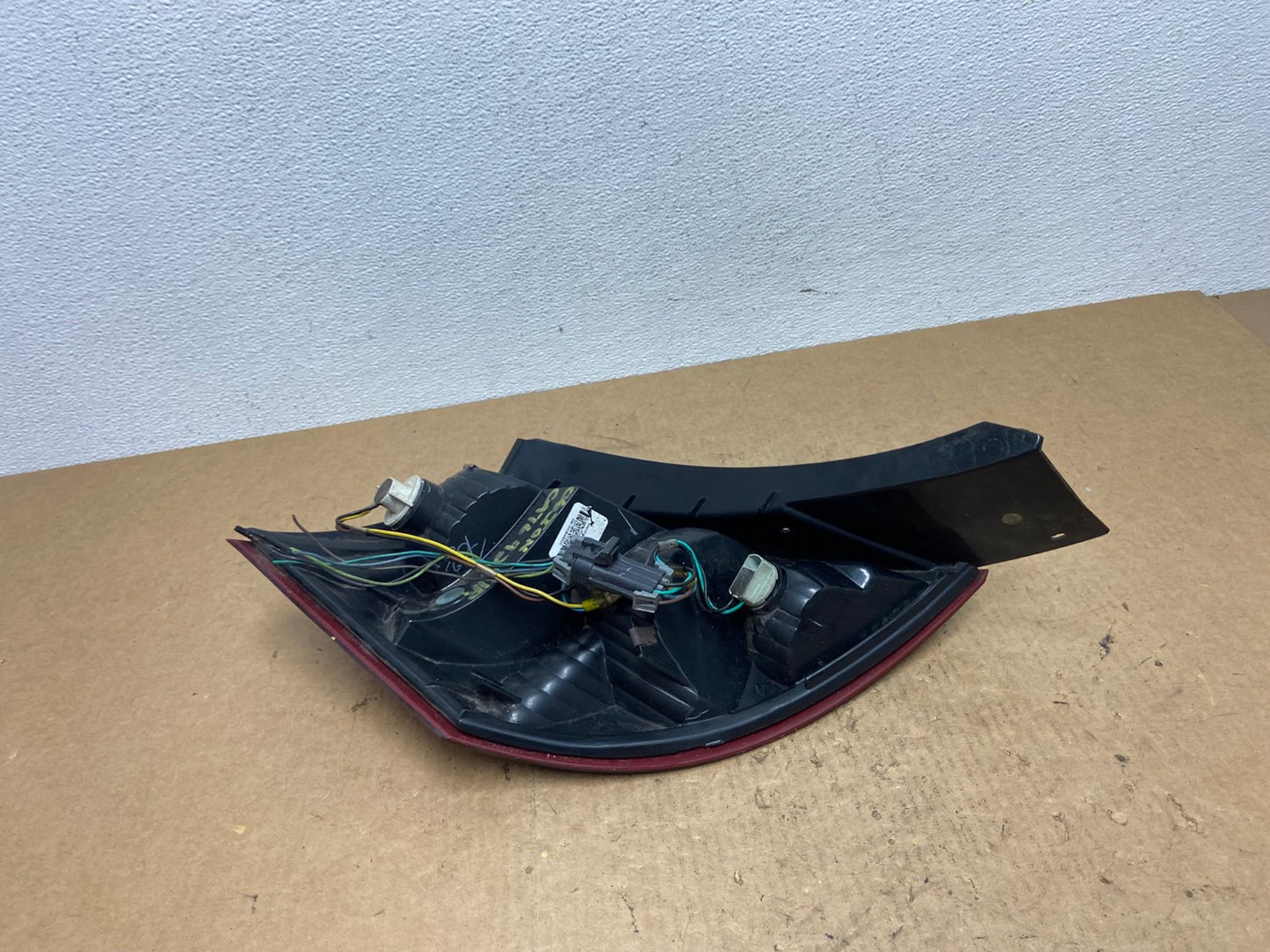 2003-2007 Saturn Ion Passenger Right RH Side Tail Light Tail Light Oem AC3362 LK5