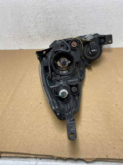 2010-2012 Subaru Legacy Outback Right Passenger Headlight AF9557 DW6