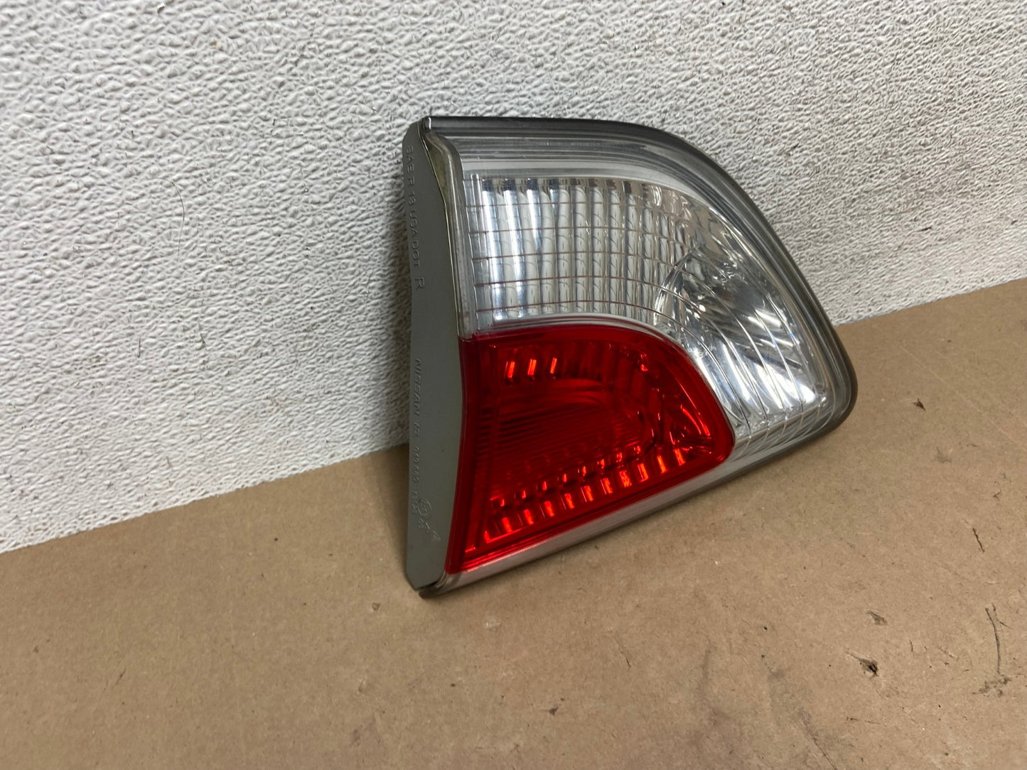 2013 to 2016 Nissan Pathfinder Right Passenger Inner Tail light AE6847 LK2