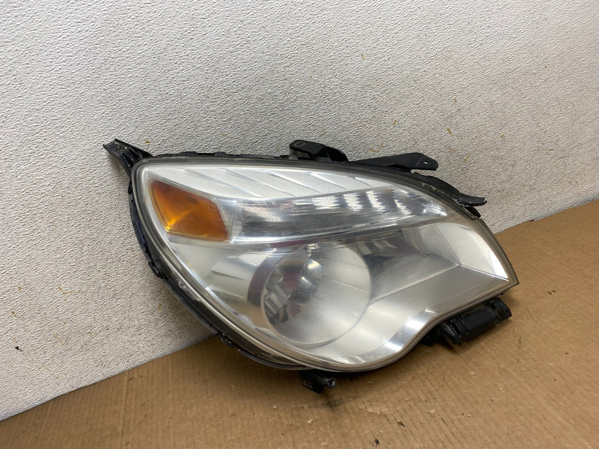 2010 - 2015 Chevrolet Equinox Halogen Headlight Right Passenger Side AI8807 DW0