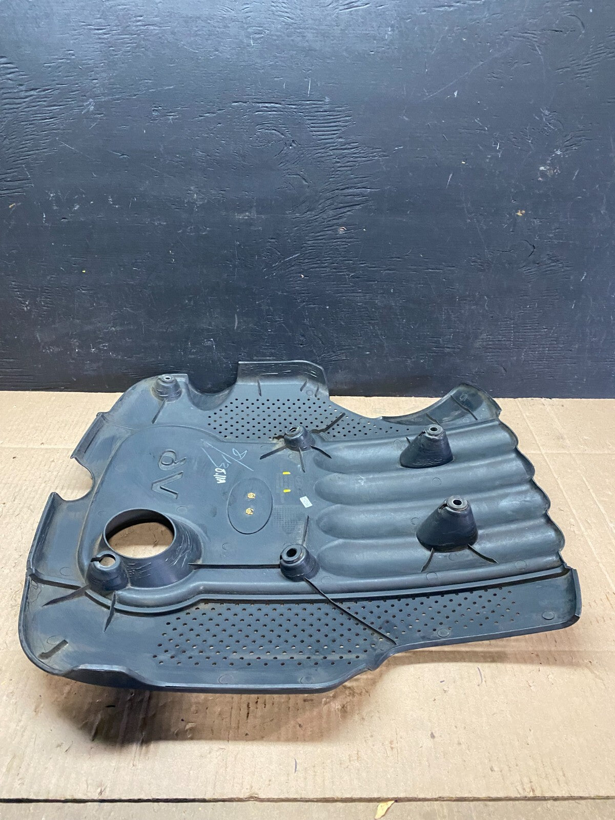 2005 - 2006 Hyundai Santa Fe 2.7L V6 Engine Motor Cover F3899 PS7