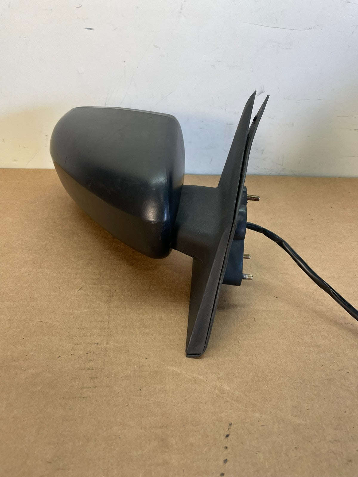 2004-2012 Mitsubishi Galant Right passenger RH View Door Mirror af8613 DG1