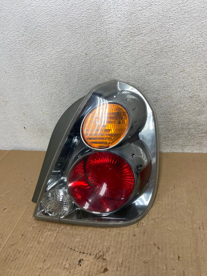 2002 2003 2004 Nissan Altima Right Passenger Rh Tail Light Side AI1300 LK0