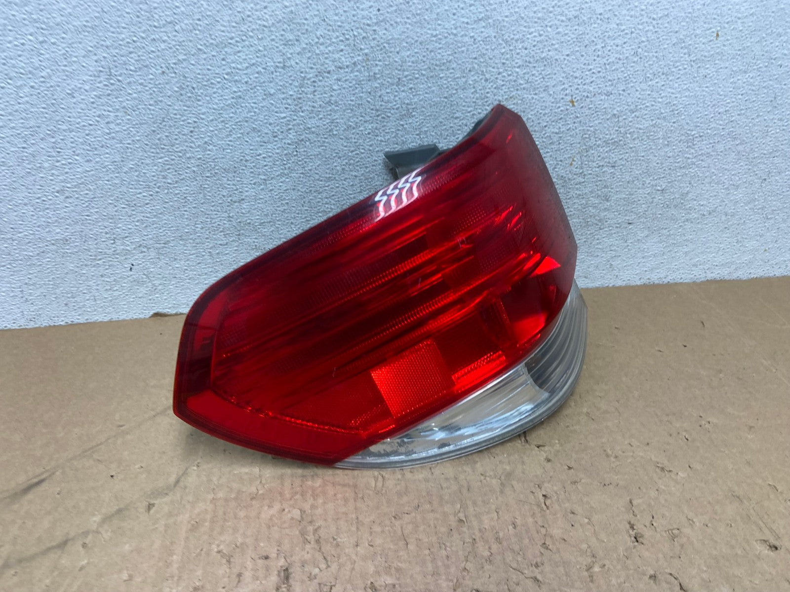 2008 2009 2010 Honda Odyssey Left Driver LH Side Tail Light AG1292 LK2