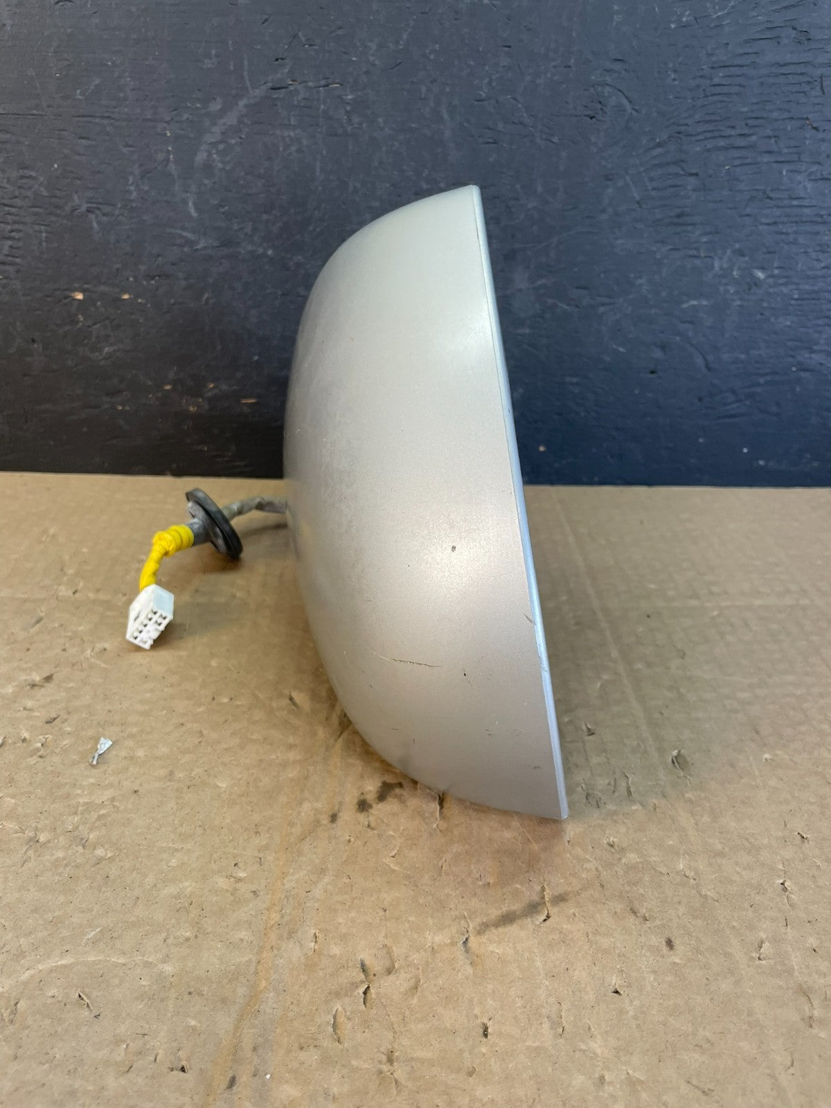 2007 - 2009 Kia Rondo Left Driver Side View Door Mirror AC990211