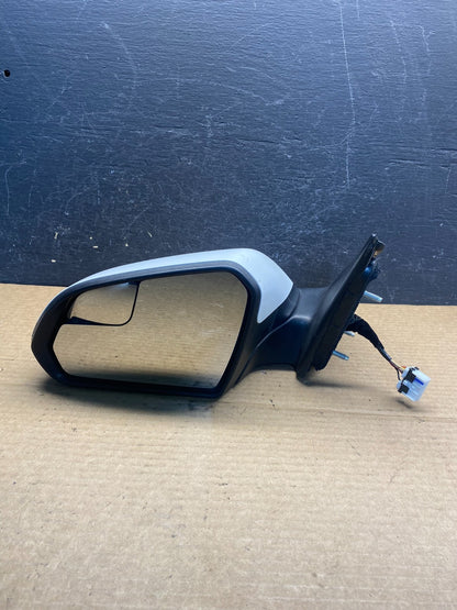 2015 - 2017 Hyundai Sonata Left Driver View Turn Signal Door Mirror AF6786 DW9
