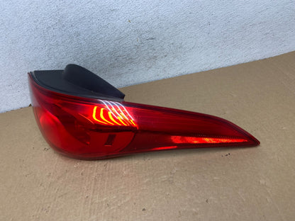 2011 2012 2013 Hyundai Elantra Sedan Right Passenger Tail Light AF7339 DW1
