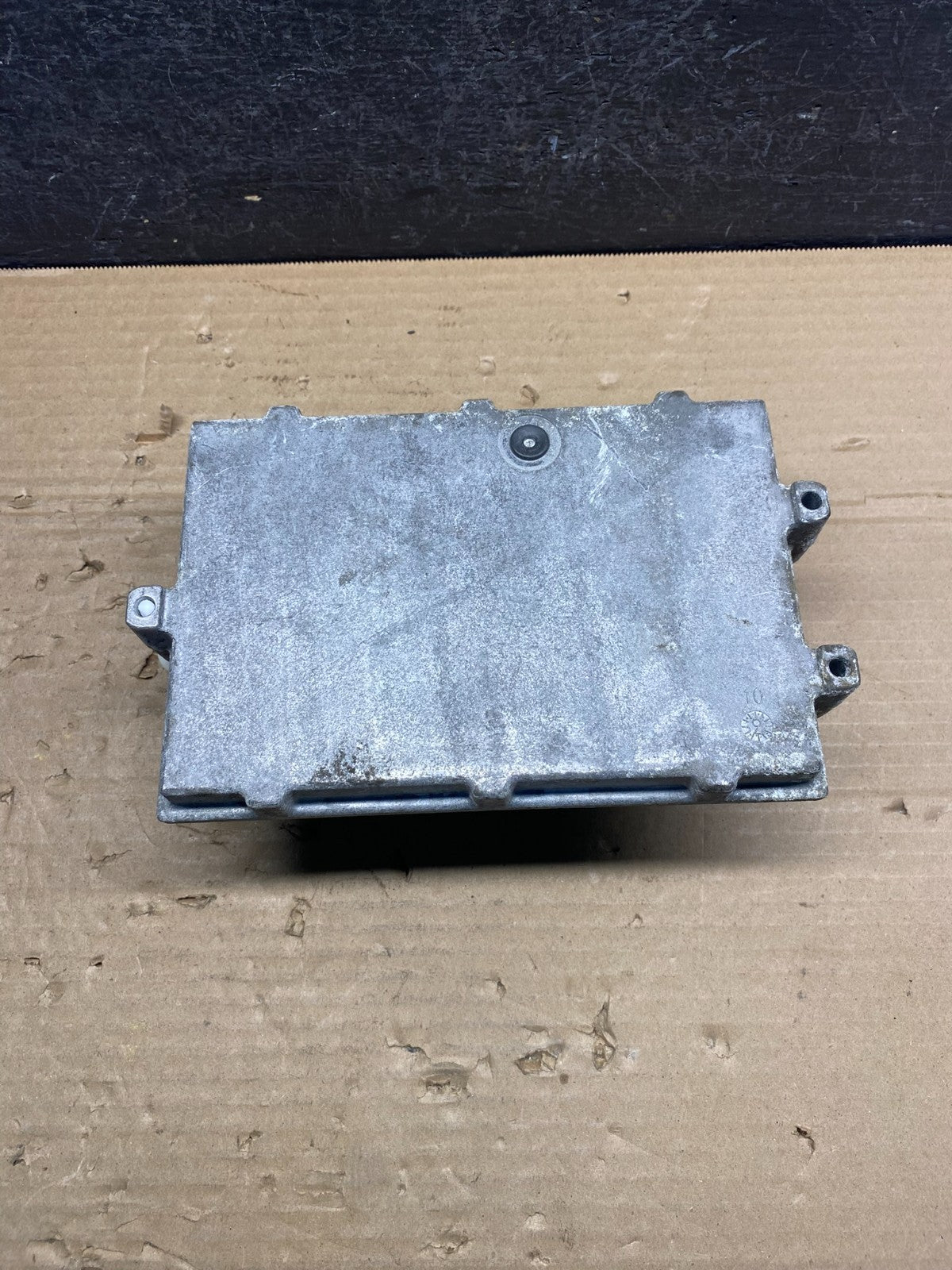 2010 Jeep Liberty Nitro 3.7L Engine Control Unit ECU ECM p68044702AE AD9588 DW1