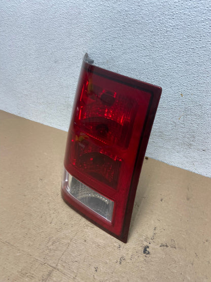 2005 to 2006 Jeep Grand Cherokee Left Driver Side Lh Tail Light AF4906 LK1