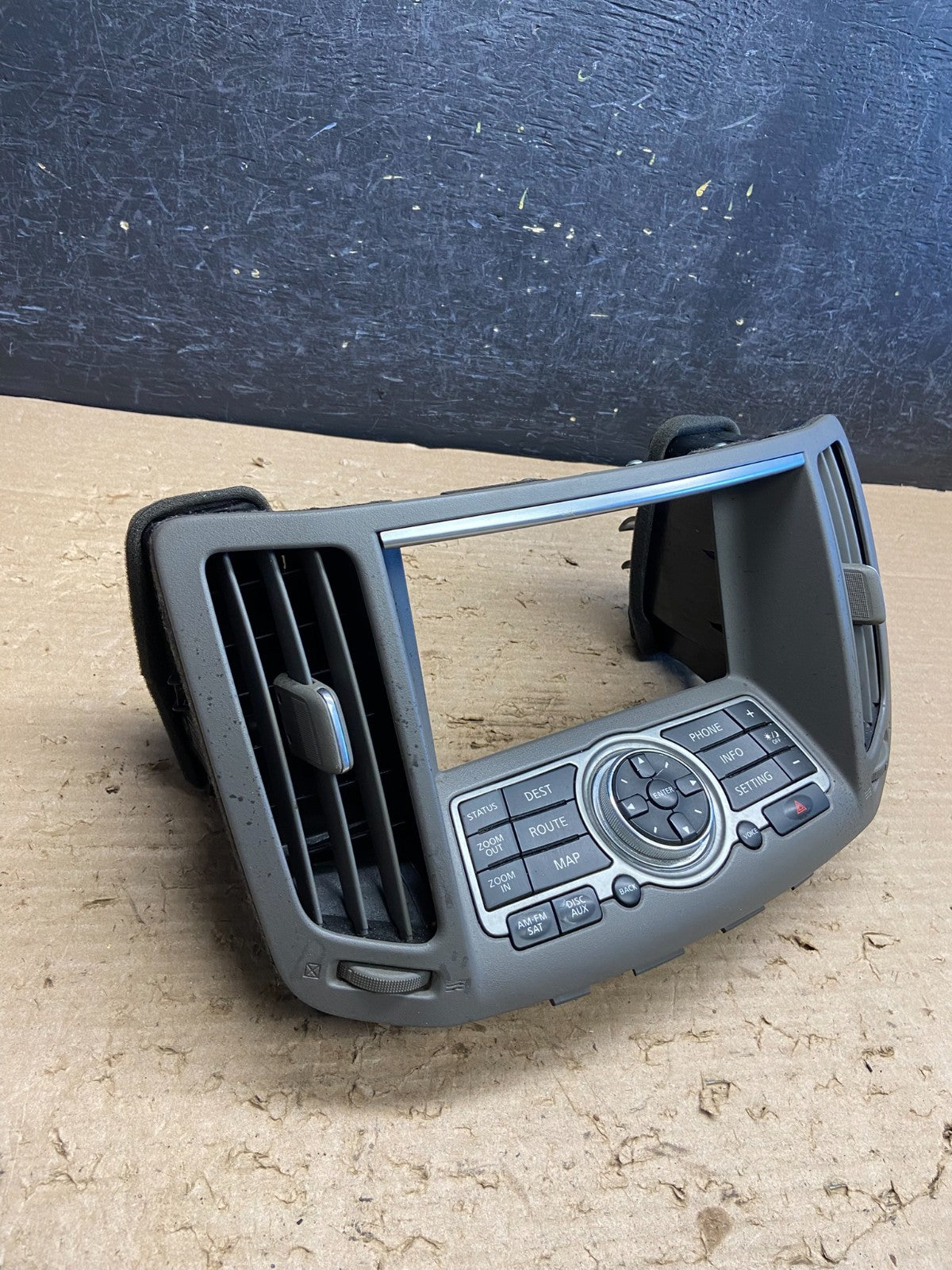 2007 - 2015 Infiniti G35 G37 Radio Player Screen Panel Bezel AG8781 DG2
