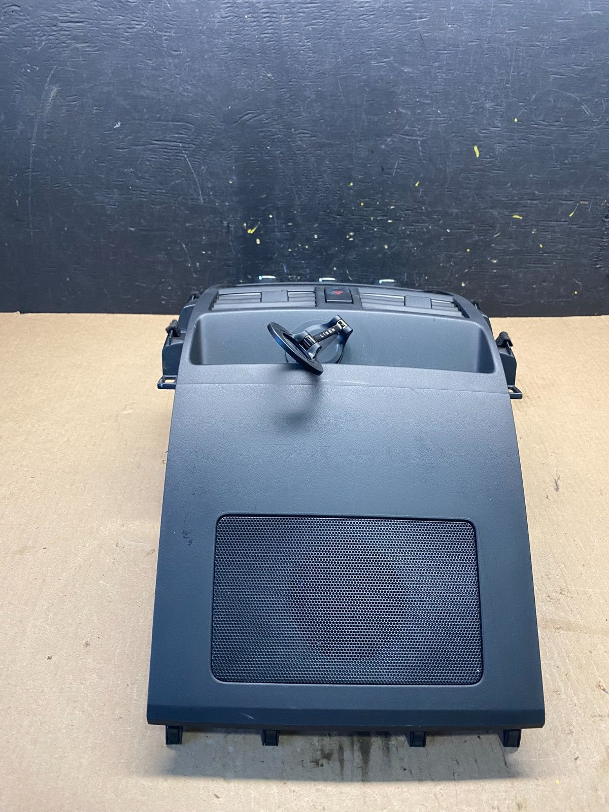 2010 to 2015 Mazda CX-9 Radio Dash Trim Bezel W/Vent AC Climate Control Q7339 DG2