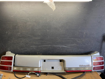 1989 to 1991 Oldsmobile Cutlass Rear Body Finish Panel Trim Trunk S3348 DG0