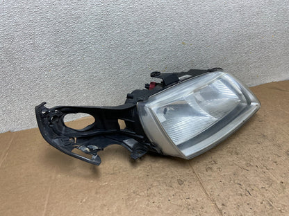 2002 to 2005 Saab 9-5 Right Passenger Side Halogen Headlight OEM AA5088 DW2