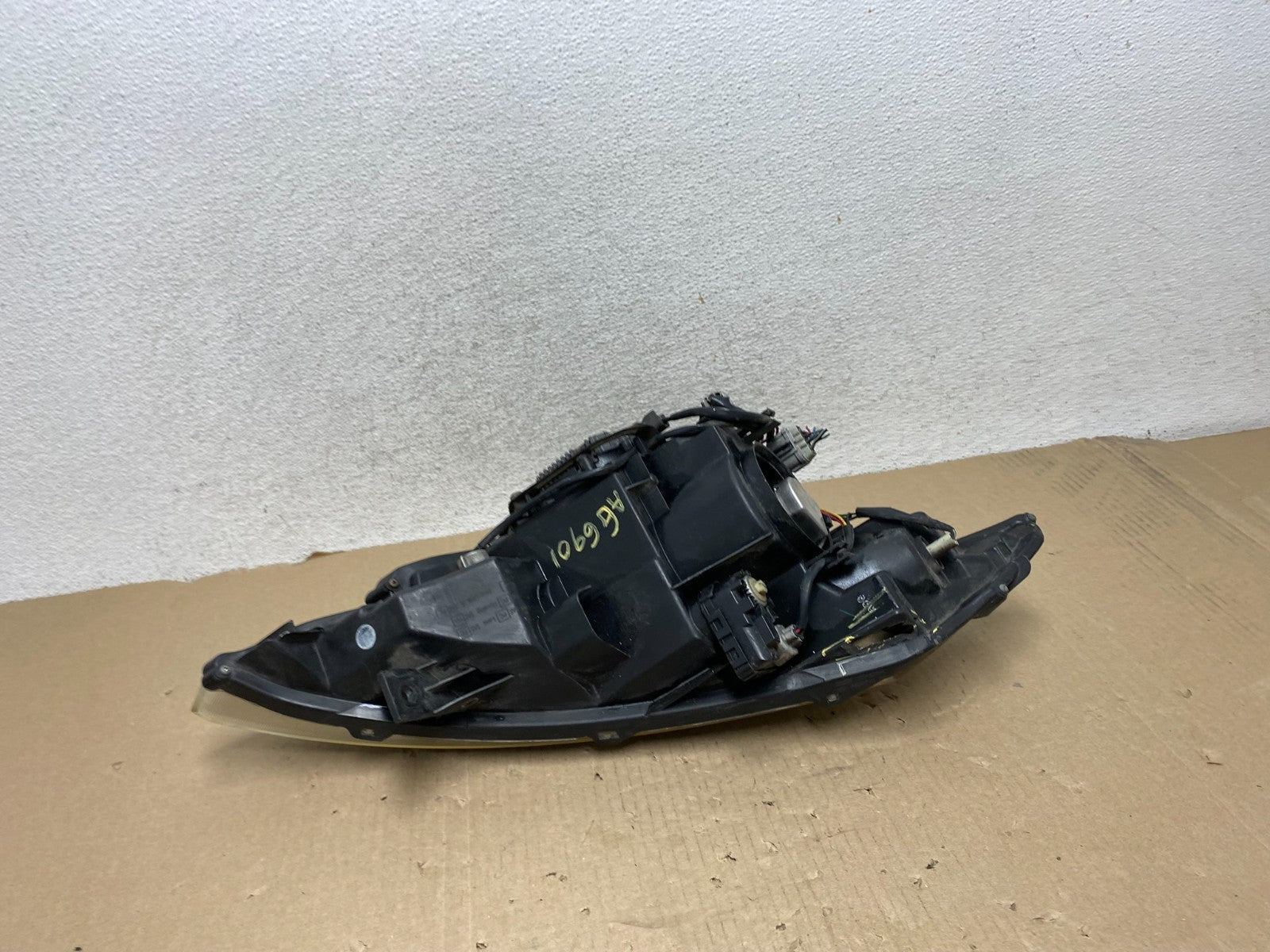 2003 to 2007 Nissan Murano Headlight Xenon HID Left Driver LH AG6901 DW6