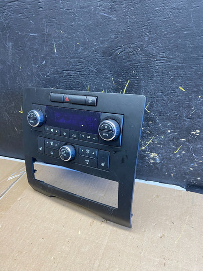 2009 2010 2011 Volkswagen Routan Ac Heater Climate Control p55111869ah AB19851