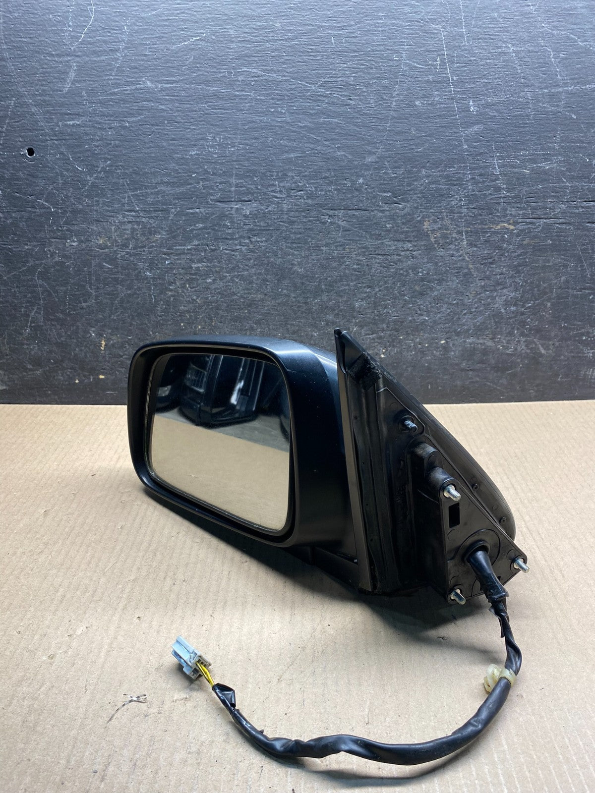 2002-2006 Honda CR-V CRV Left Driver LH Side View Door Mirror AI5346 DW11