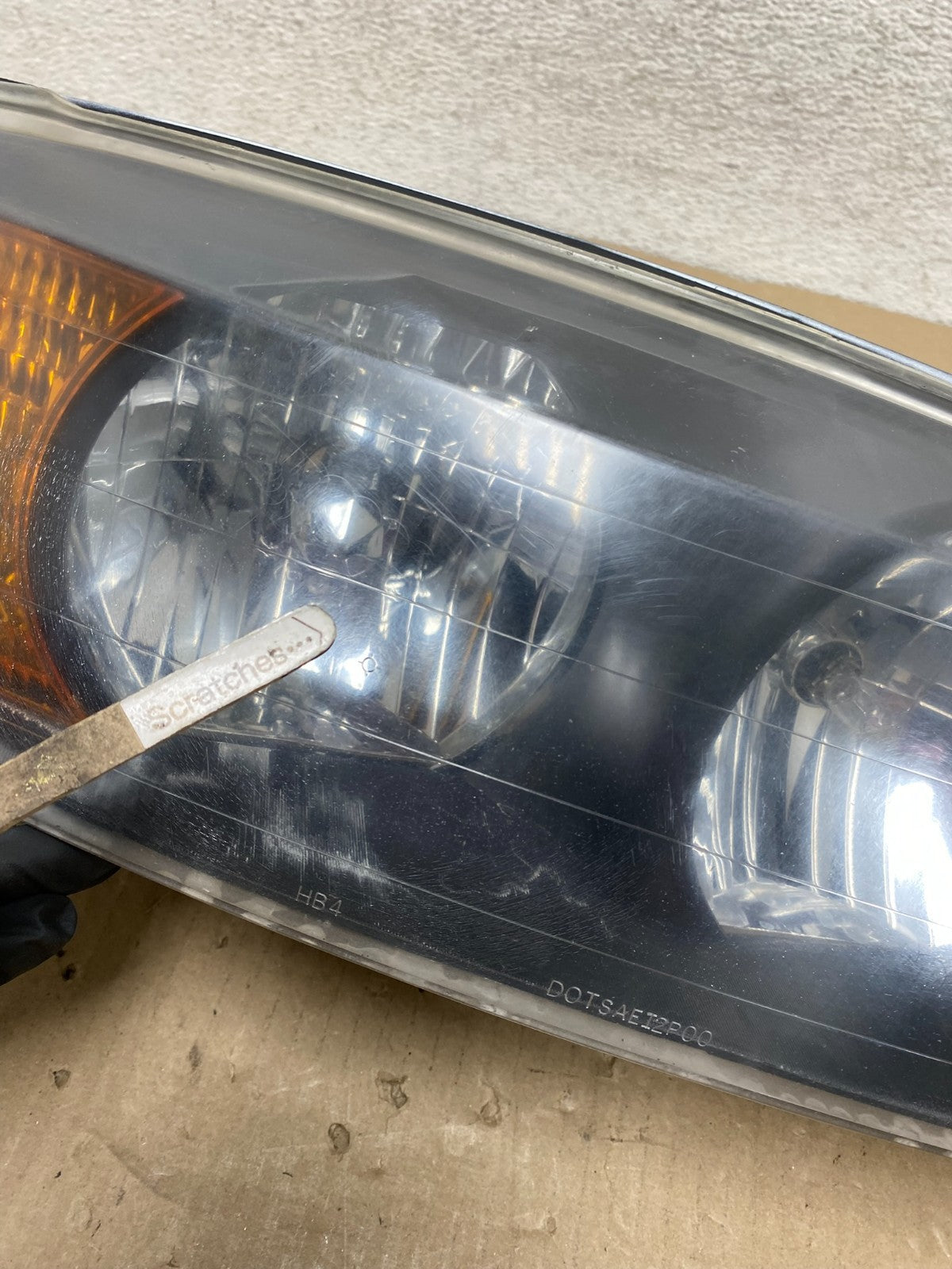 2000 to 2002 Lincoln Ls Right Passenger RH Side Headlight Halogen TYC AG6921 DW3