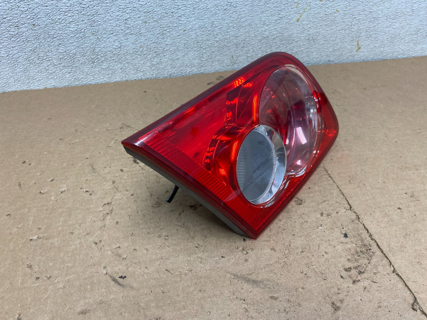 2003 2004 2005 Mazda 6 Left Driver LH Inner Tail Light Taillight OEM P5356 DW2