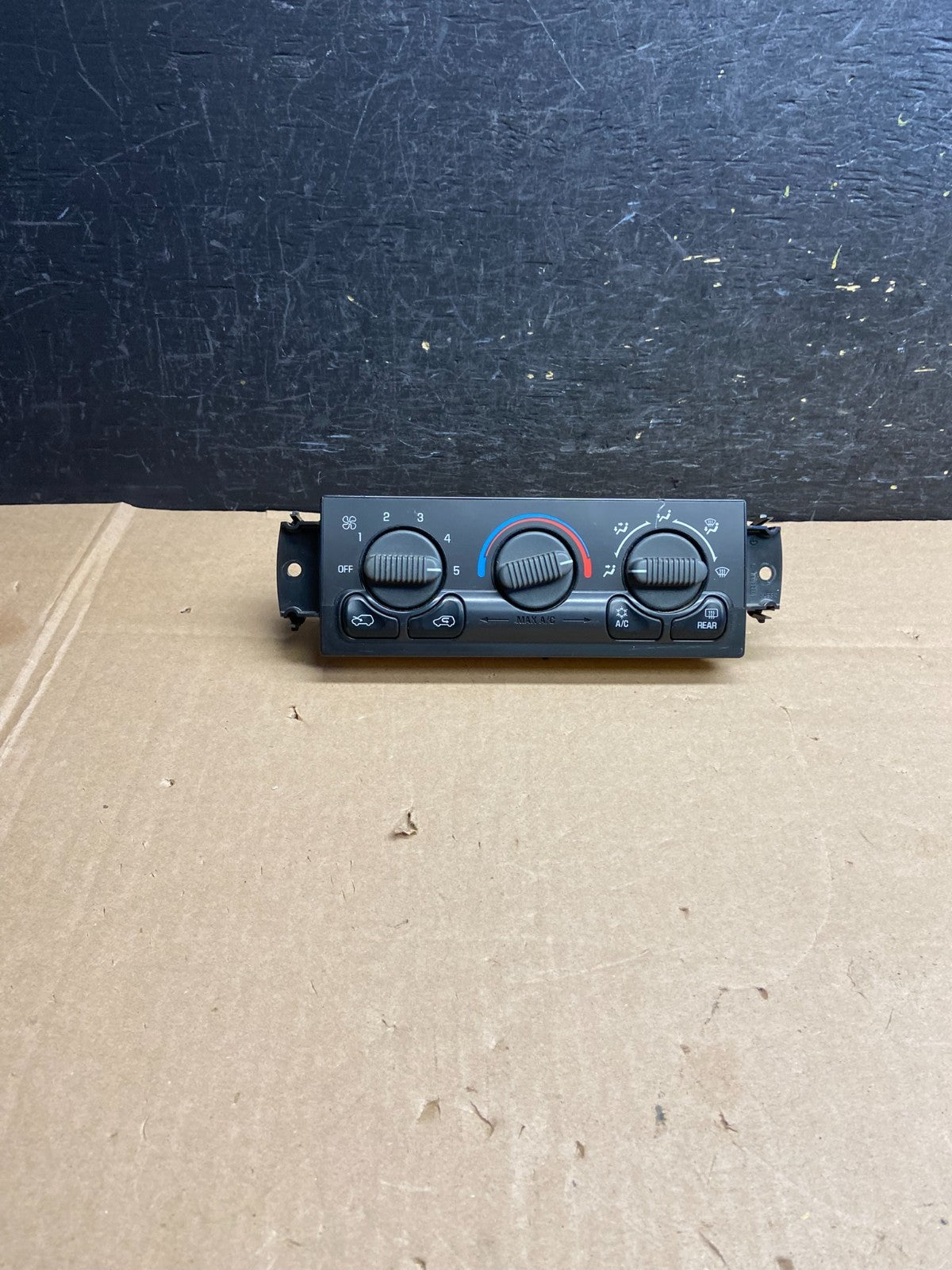 1999 to 2002 Chevrolet Silverado HVAC Heater Climate Control Module AI6279 DW0