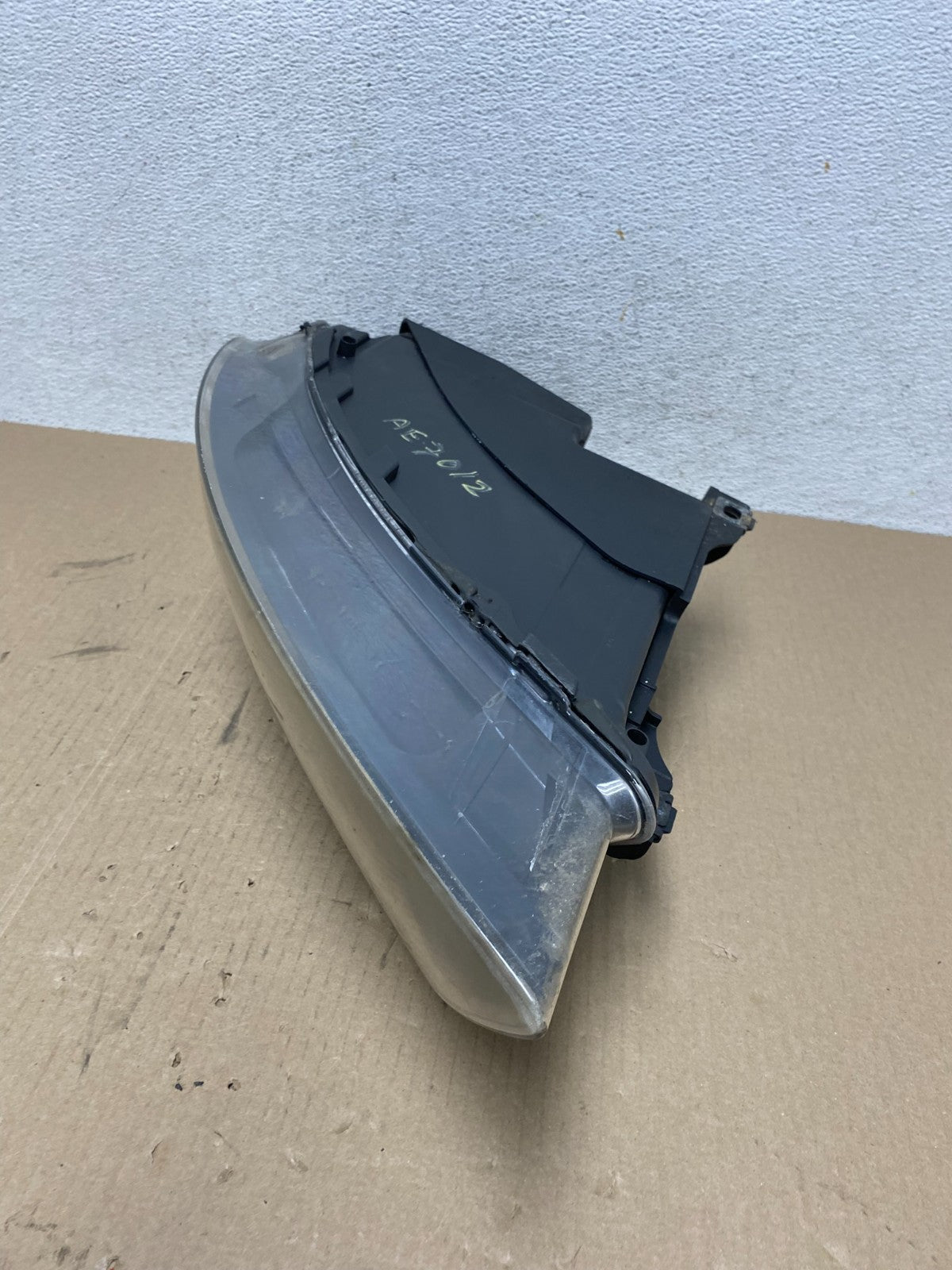 2007- 2009 Audi Q7 Left Driver LH Side Black Halogen Headlight AE7012 DW8