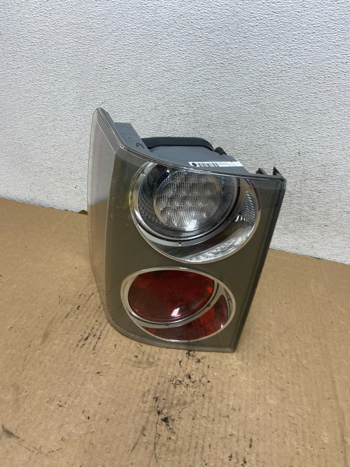 2006 - 2009 Land Rover Range Rover L322 Left Driver LH Tail Light AG2147 DW0