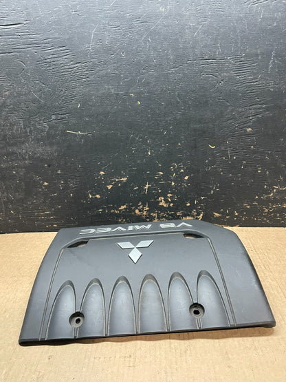 2007 to 2020 Mitsubishi Outlander GT 3.0L V6 Mivec Engine Cover Y9506 DG4