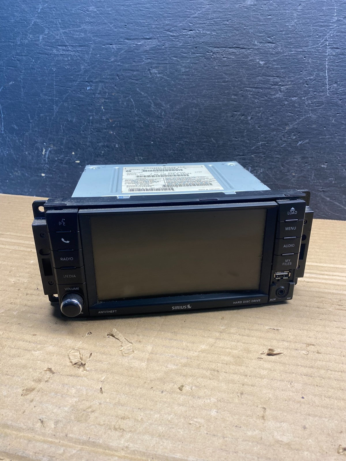 2011-2016 Chrysler Town Country Screen Display Player Satelite Radio AE4765 DG0