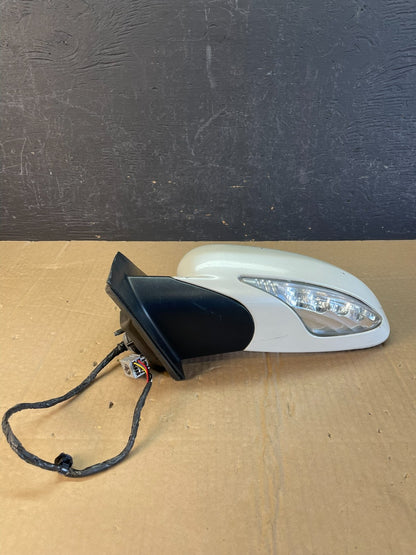 2008-2012 Buick Enclave Left Driver Heat Door Turn Sg Mirror Heated AC97912