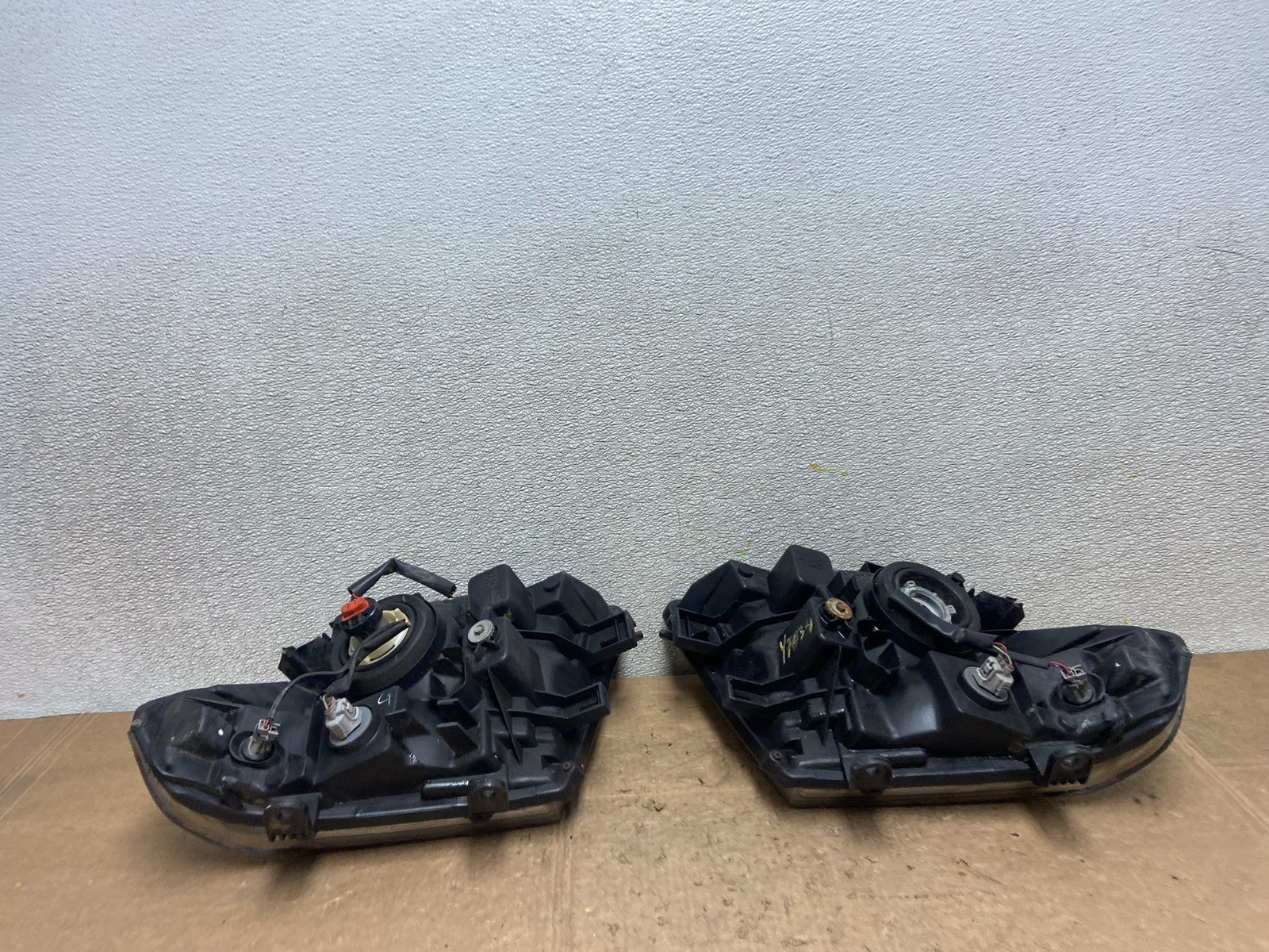2005 2006 2007 Nissan Pathfinder Halogen Headlights Left+Right Oem Y7034 DW7