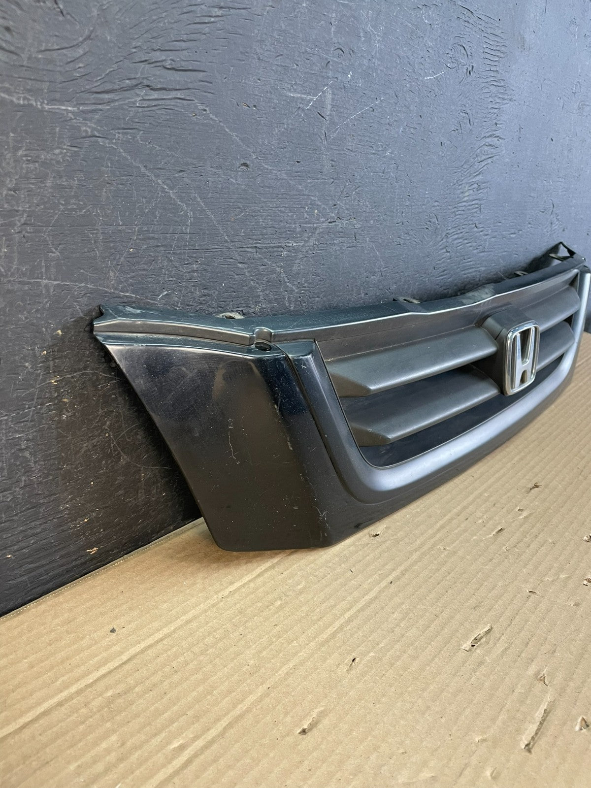 1997 to 2001 Honda CR-V CRV Front Upper Grille Grill af3323 DG2
