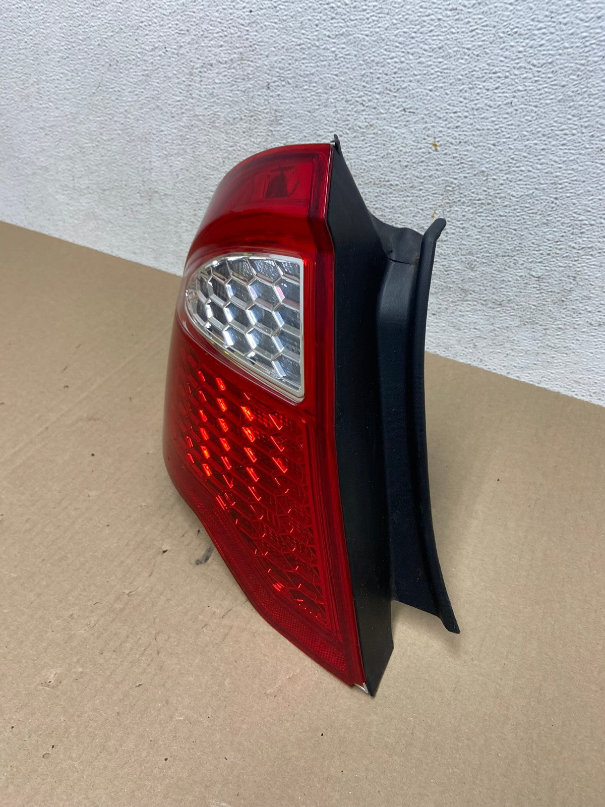 2010 2011 2012 Ford Fusion Left Driver LH Side Tail Light AE6932 LK1