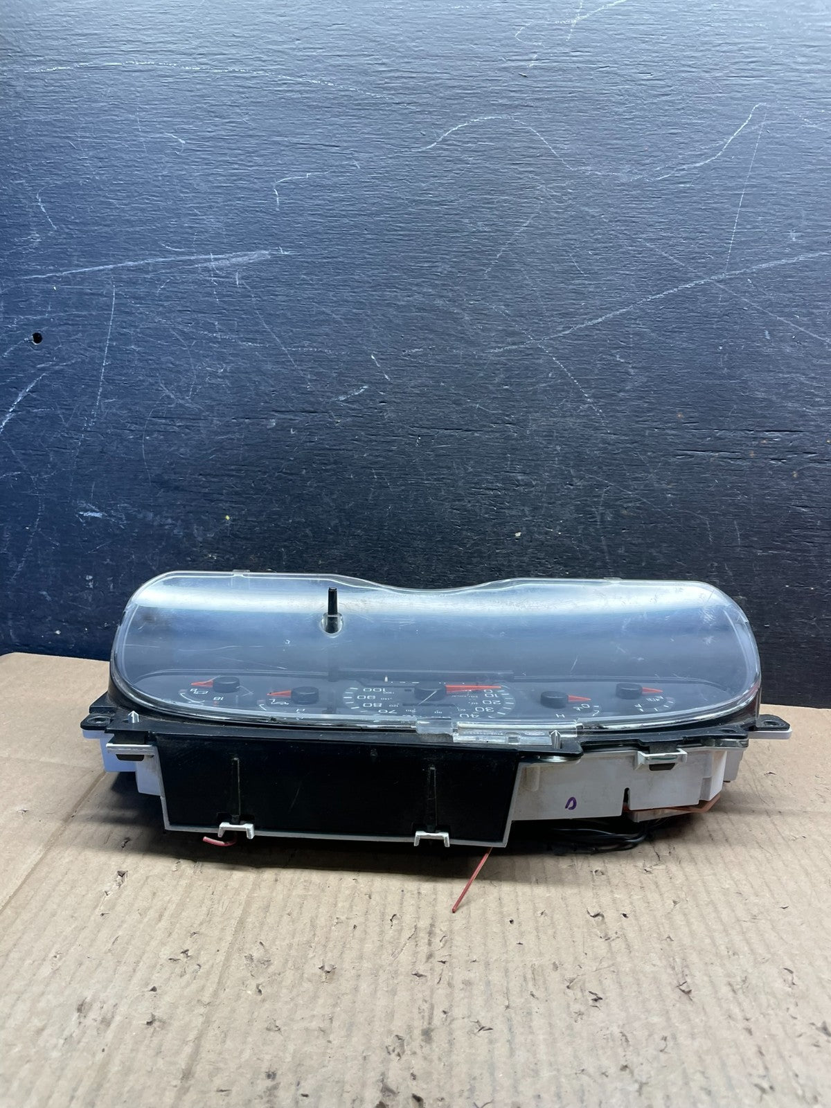2001 - 2002 Ford Econoline E250 E350 Van Speedometer Instrument Cluster s2314 DG3
