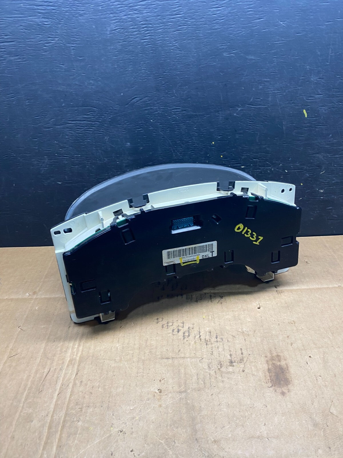 2004 to 2007 Chevrolet Express Speedometer Cluster Gauge O1331 PS4