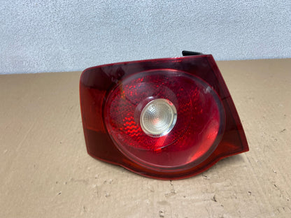2008 2009 2010 Volkswagen Jetta Left LH Side Tail Light AB6273 LK0