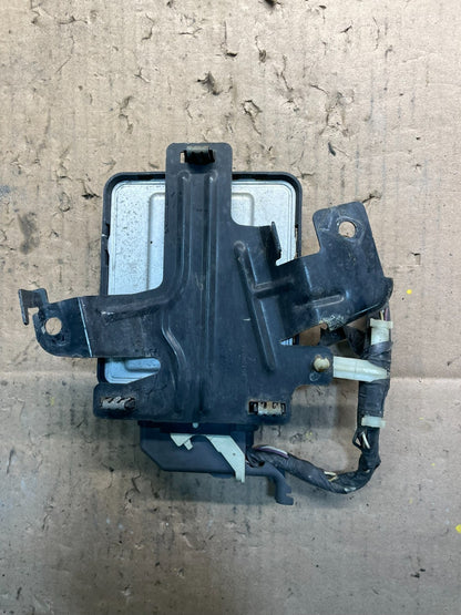 2013 to 2016 Ford Taurus OEM Headlight Control Module OEM u1919 DG2