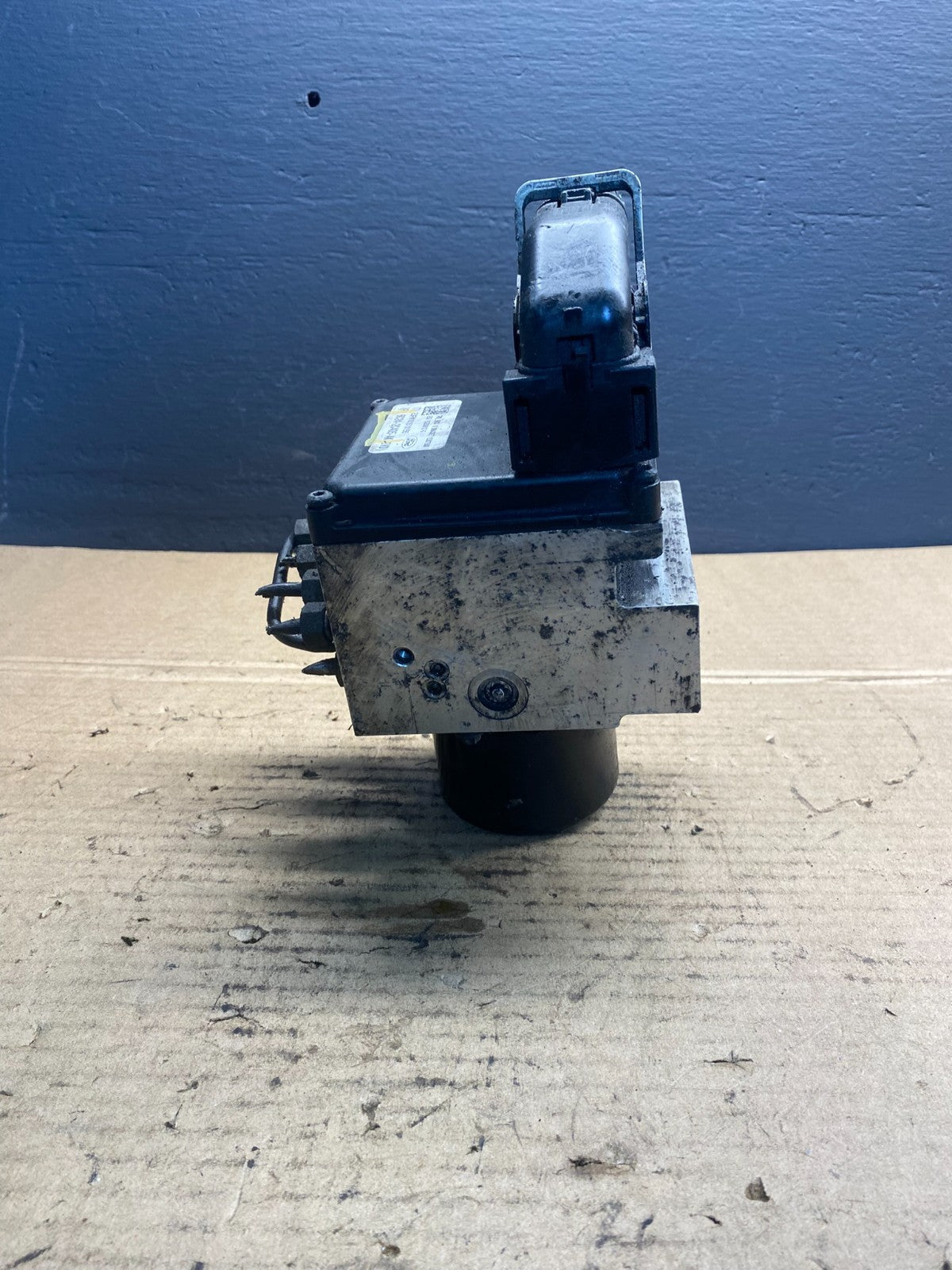 2006 2007 Ford E250 E350 Anti-Lock ABS Antilock Brake Pump ab7330  DG2