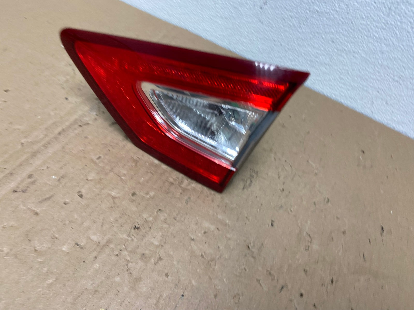 2013 to 2016 Ford Fusion Right Passenger RH Side Tail Light Inner Oem AB6909 LK1