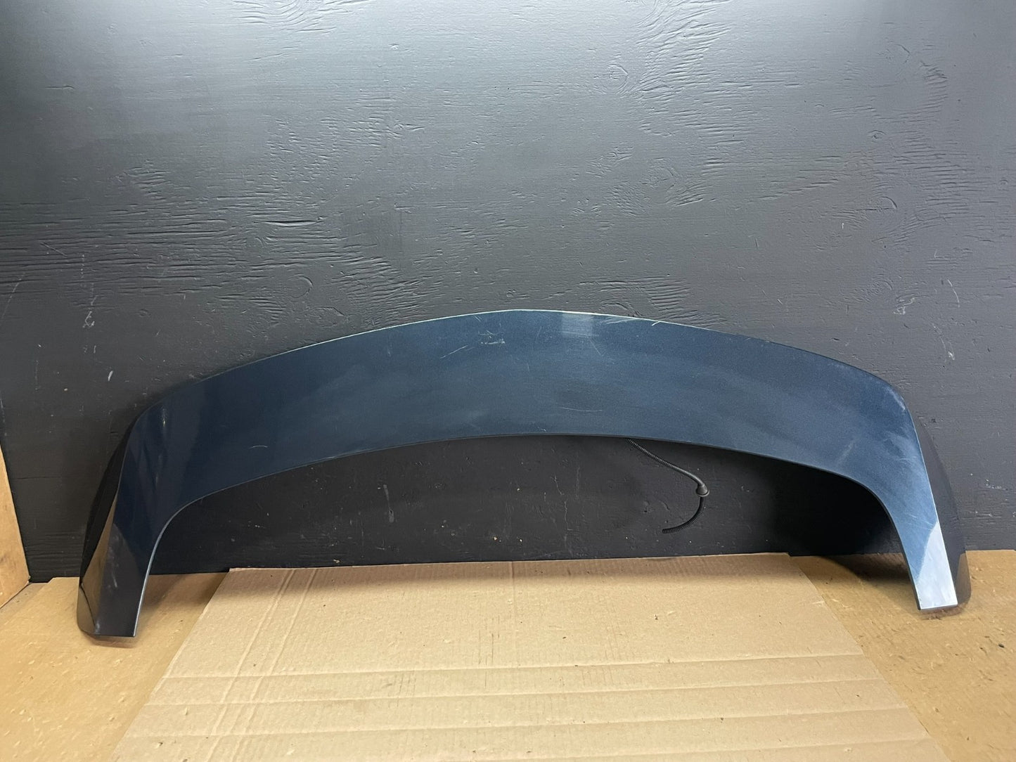 2010-2016 Cadillac Srx Upper Rear Spoiler Wing Brake Light Oem AB7598 DG0