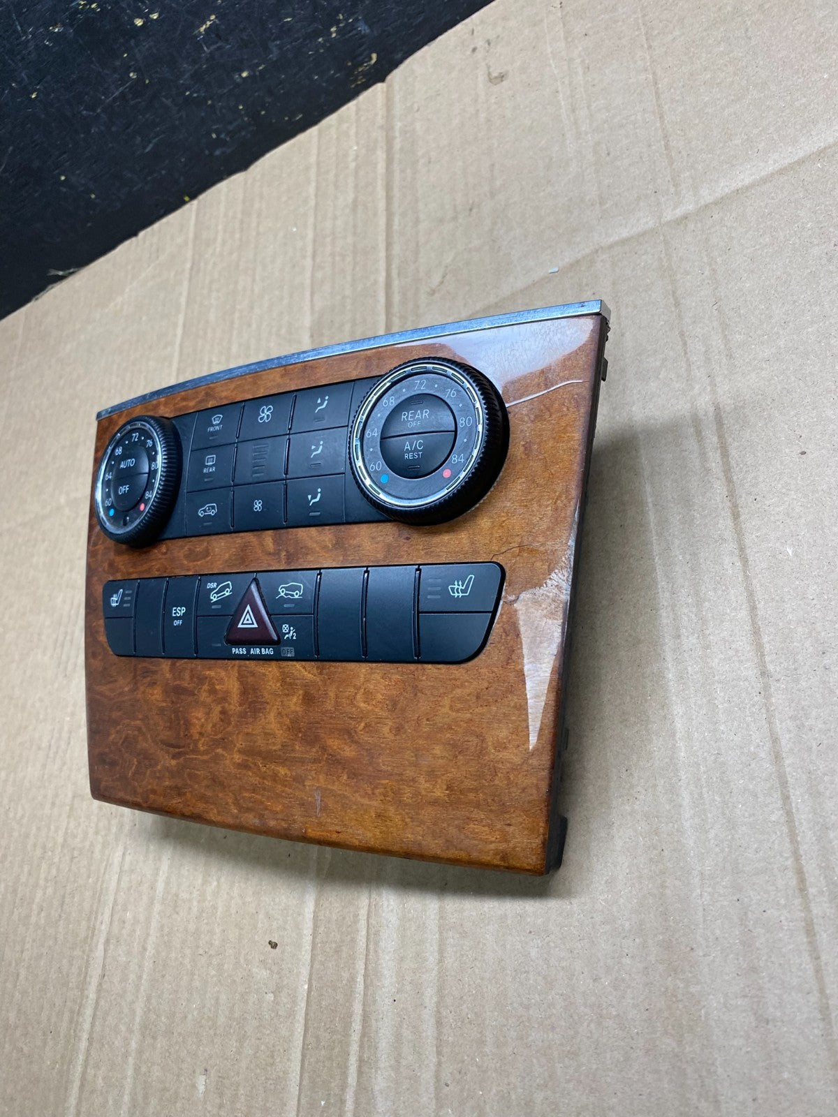 2007 2008 2009 Mercedes W251 R350 AC Temp Heater Climate Control OEM AA4467 DG3