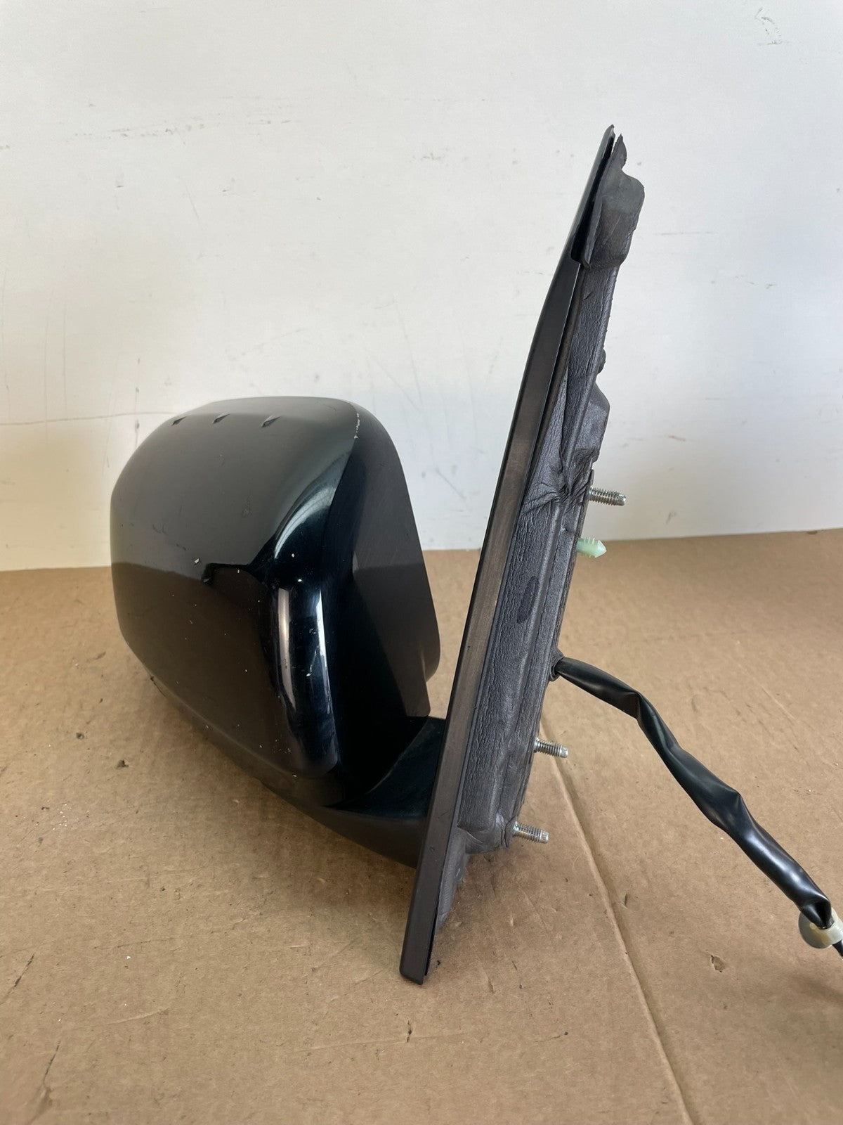 2011 to 2013 Honda Odyssey Right Passenger Door Mirrorr AH6207 DW1