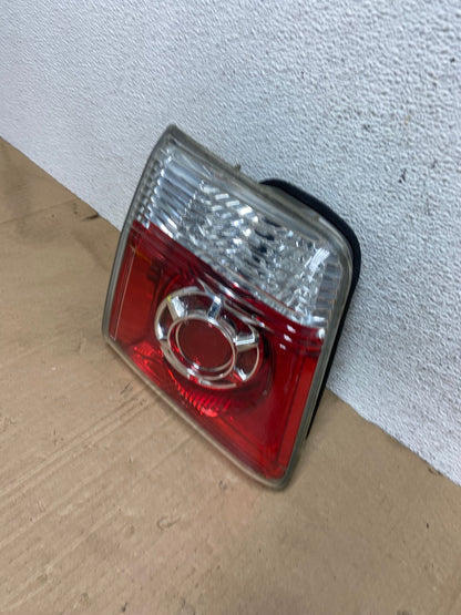 2007 to 2012 GMC Acadia Left Driver Lh Side Tail Light Inner AE9113 LK1