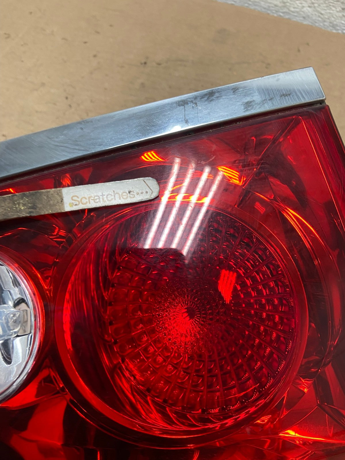2008 - 2012 Buick Enclave Left Driver Lh Inner Tail Light AI1072 LK3