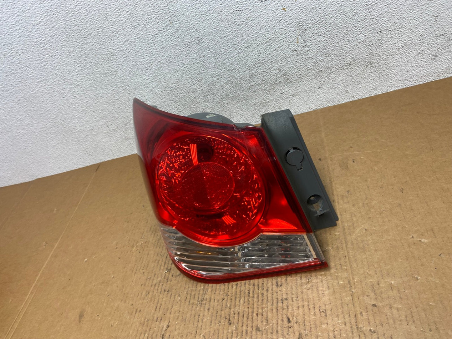 2011 2012 2013 2014 Chevrolet Cruze Left Driver LH Side Tail Light AE0339 LK1