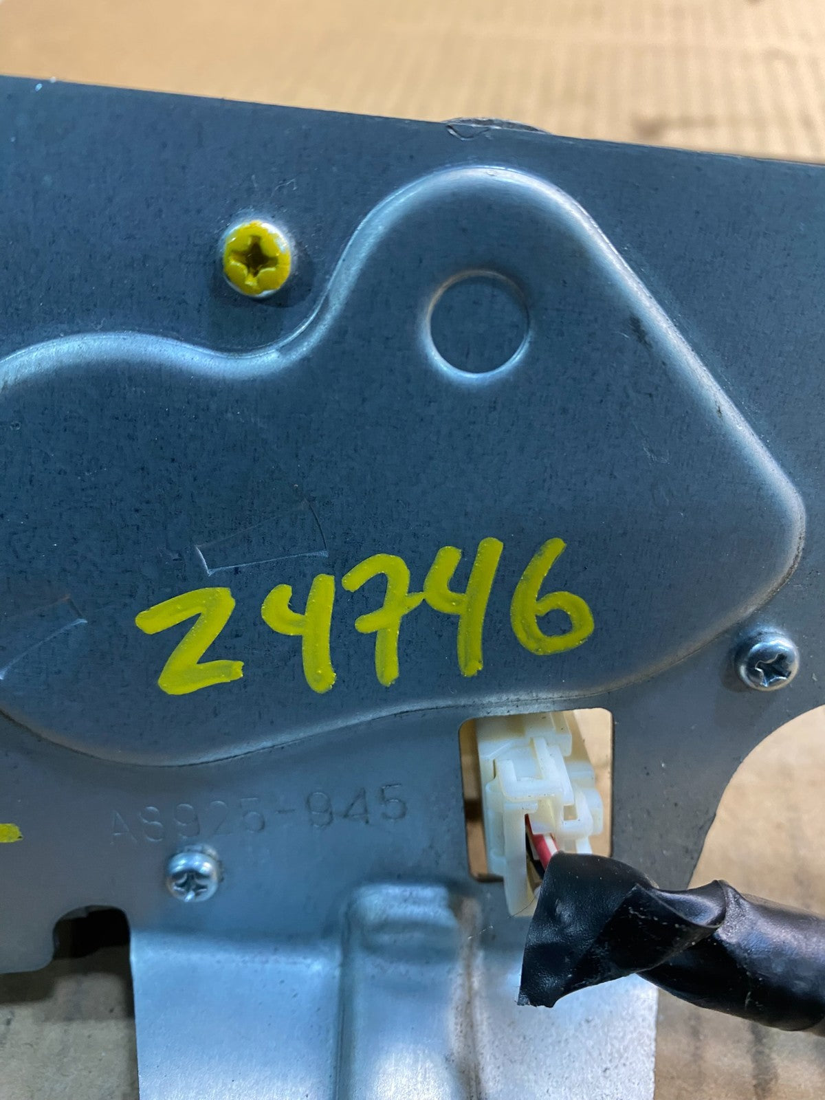 2010-2017 Chevrolet Equinox Rear Glass Windshield Wiper Motor Z90576