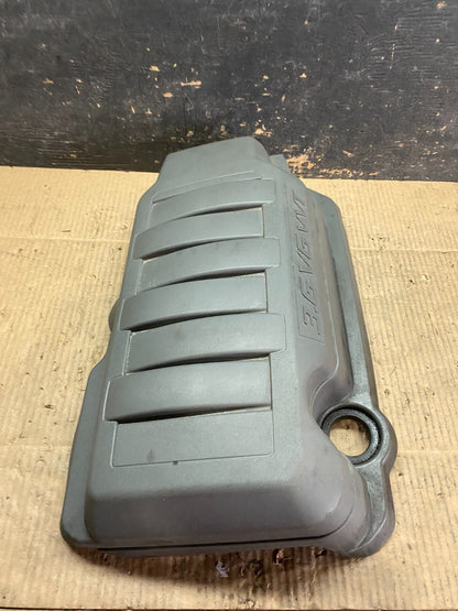2007 to 2008 GMC Acadia 3.6L VVT Engine Cover Shield T9460 DG3