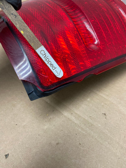2002 to 2005 Ford Explorer Right Passenger Rh Side Tail light AH9319 LK3