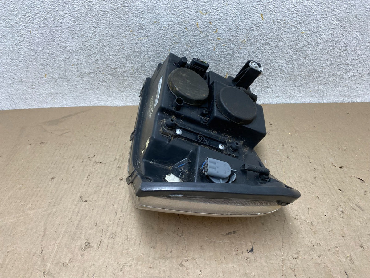 2002 to 2009 Gmc Envoy Right Passenger RH Side Headlight Halogen TYC AH7657 DW9