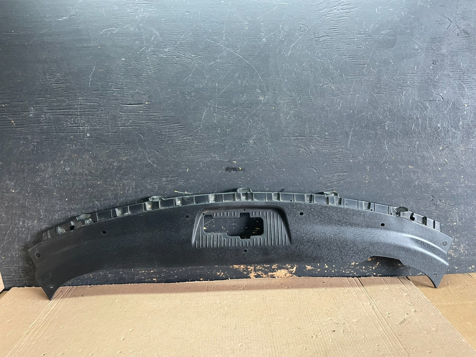 2015-2017 Hyundai Sonata Front Bumper Radiator Core Cover Grille Oem AA1952 DG0
