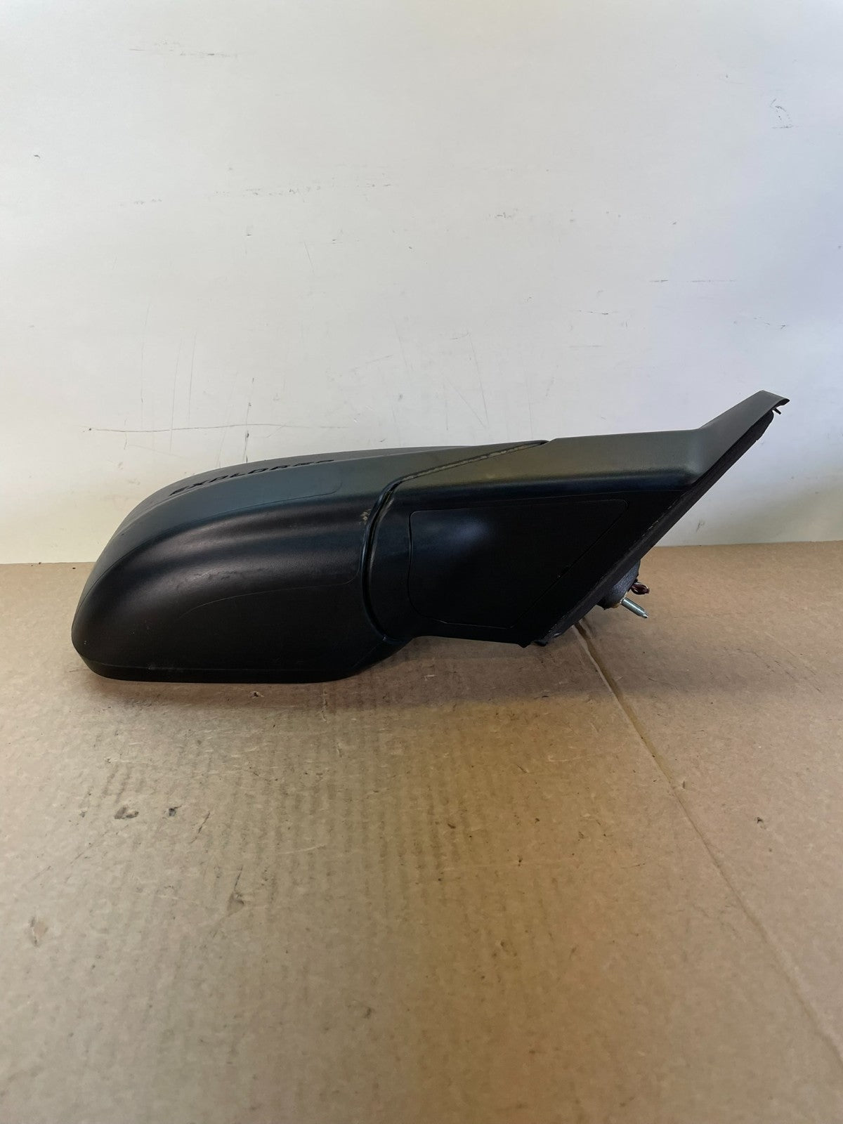 2011 to 2015 Ford Explorer Right Passenger View Door Mirror AH6240 DW3